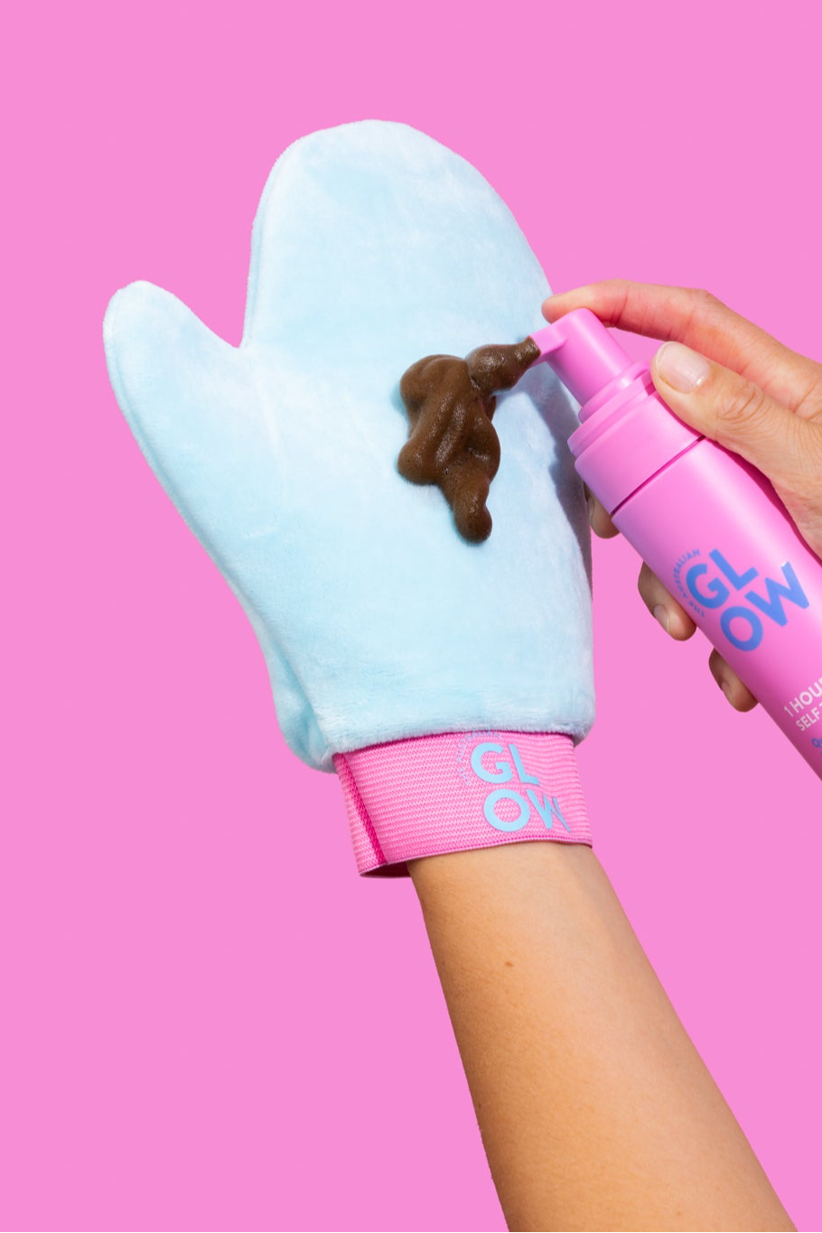 Smooth Applicator - Glow Up Tanning Mitt