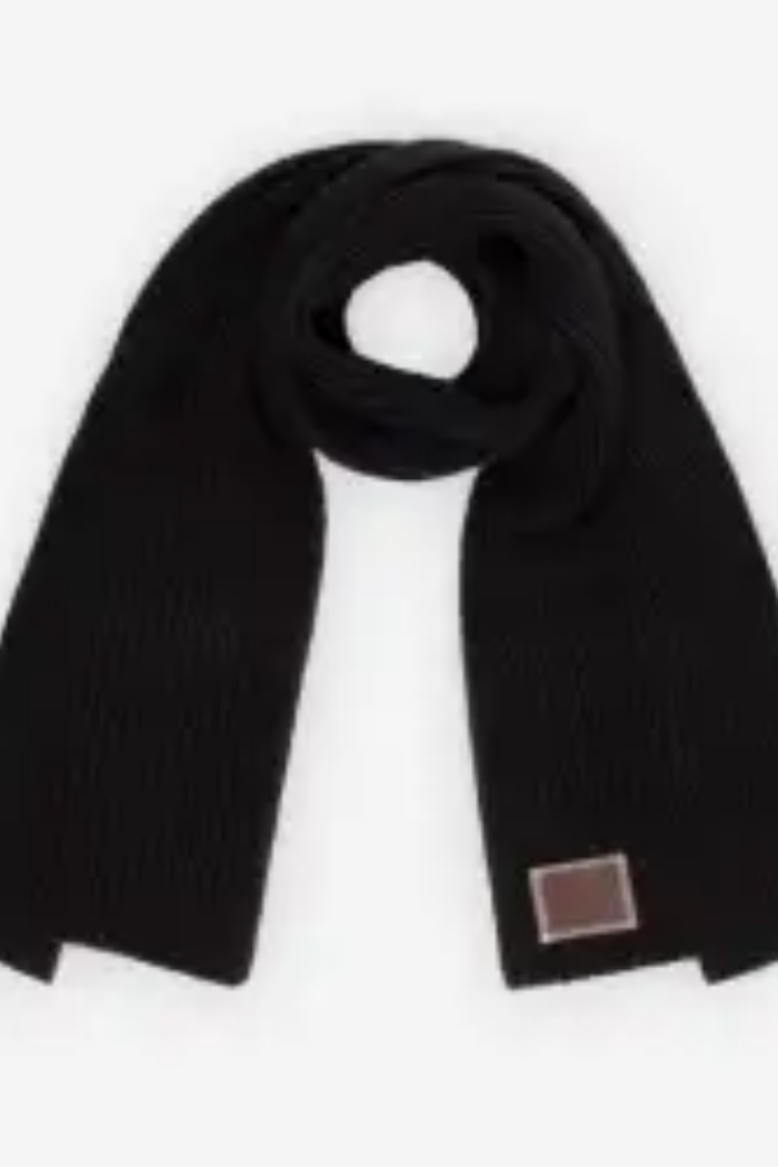 Black Flat Knit Scarf