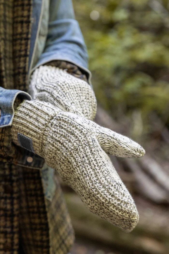 Grey Speckled Mittens