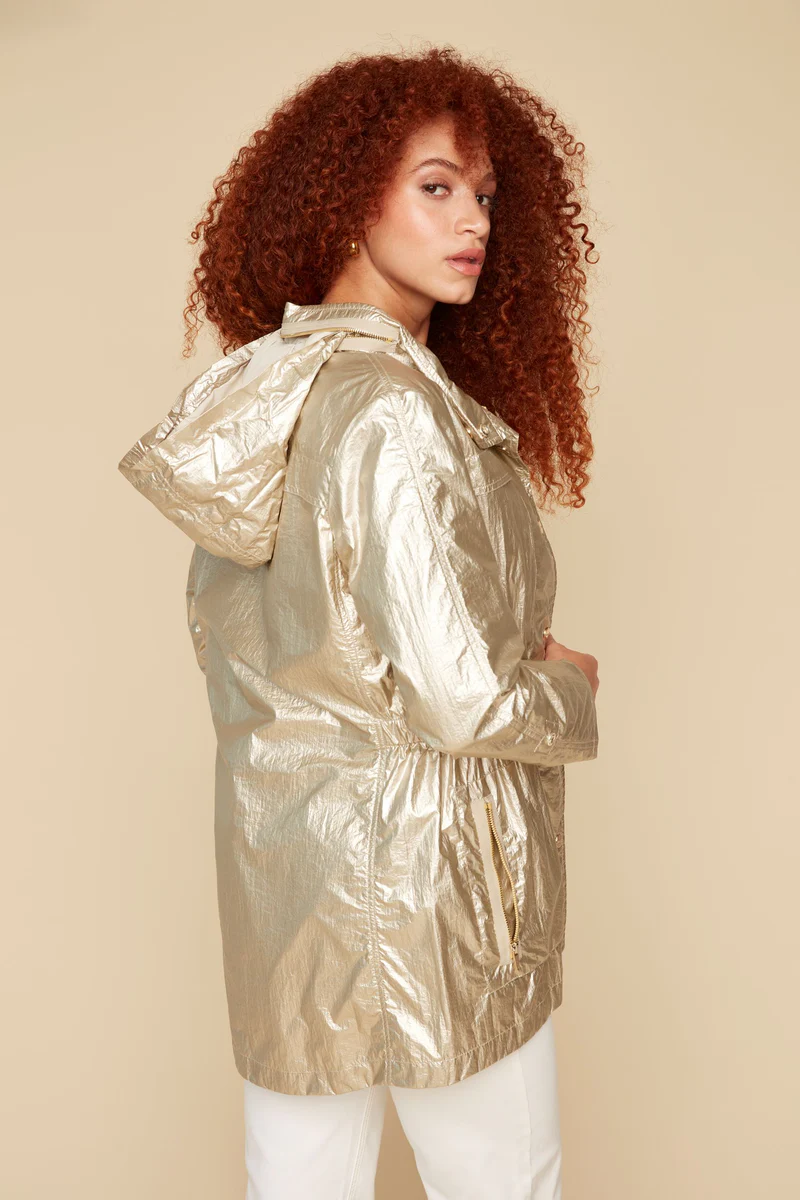 Crinkeled Metallic Long Sleeved Hooded Jacket